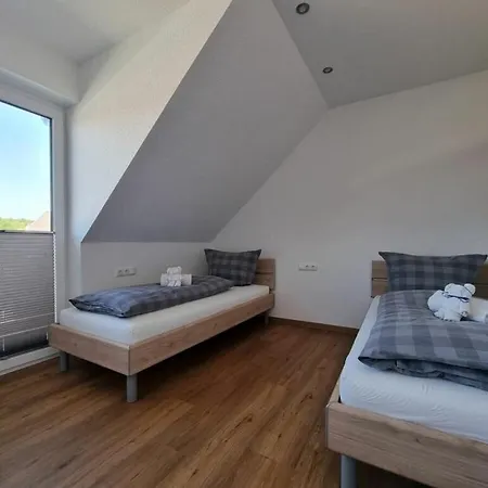 Geest & Moor 2 Modern Retreat